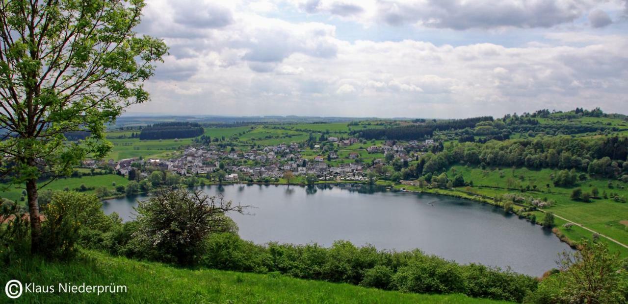 Ferienwohnung Welcome Mit Seeblick ชาลเคินเมียเฮิน ภายนอก รูปภาพ